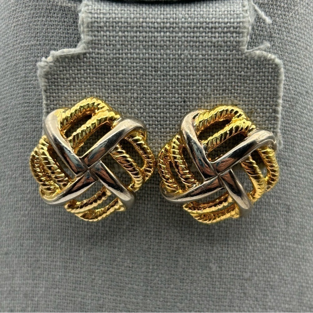 Vintage Gold Tone Knotted Square 3D Dimensional Quality Large Clip On Earrings